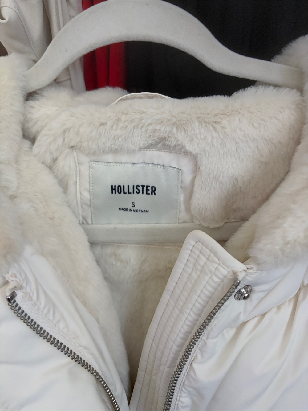 Hollister Cream Faux-Fur Lined Puffer Jacket